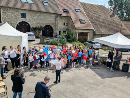 cérémonie 8 mai 2025 Pouilley Français-2 cérémonie 8 mai 25 Pouilley Français